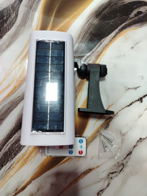 FOCO SOLAR TIPO CAMARA CON SENSOR - Imagen 4