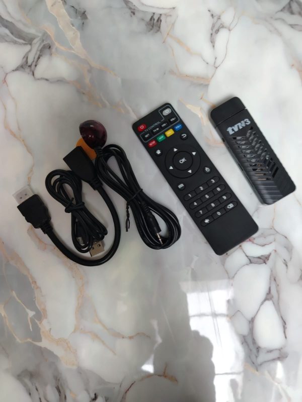 TV BOX TIPO PENDRIVE 8K CON MAGGIS TV INCLUIDO - Imagen 4